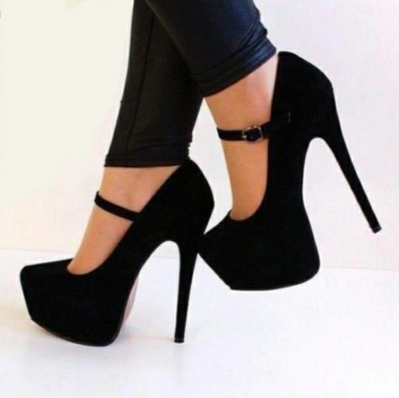 Delicacy Shoes - Black Velvet Platform Heels
